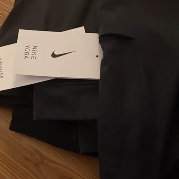 BRAND NEW men Nike nike yoga infinalon 3/4 tights size M & L (one pocket) - Picture 8 of 9